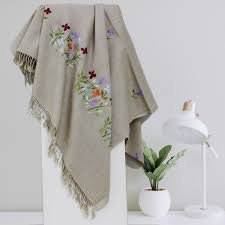 SHAWLS FOR WOMEN